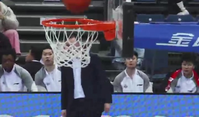 世界杯官方平台-郑昊燃：这投篮似曾相识